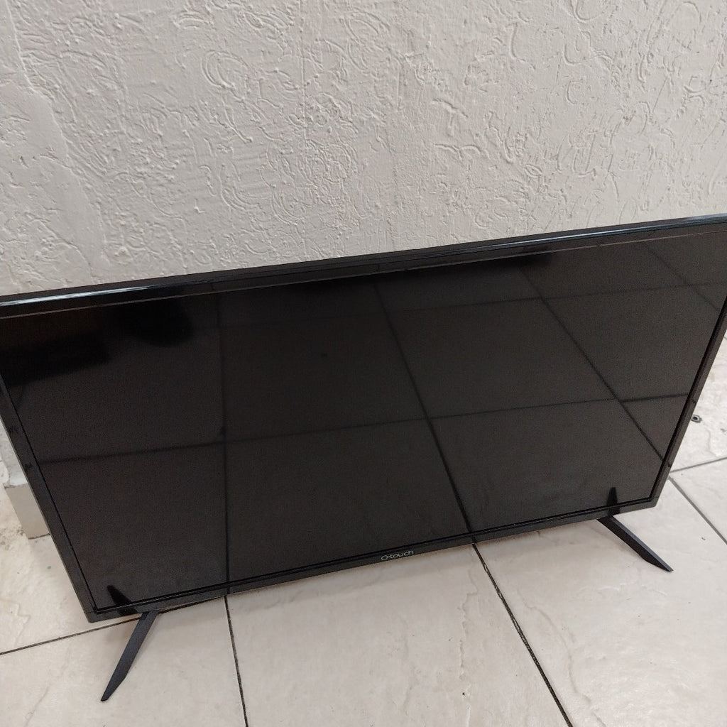 PANTALLA QTOUCH QW32DYH (2024) 32" LED HD (SEMINUEVO)