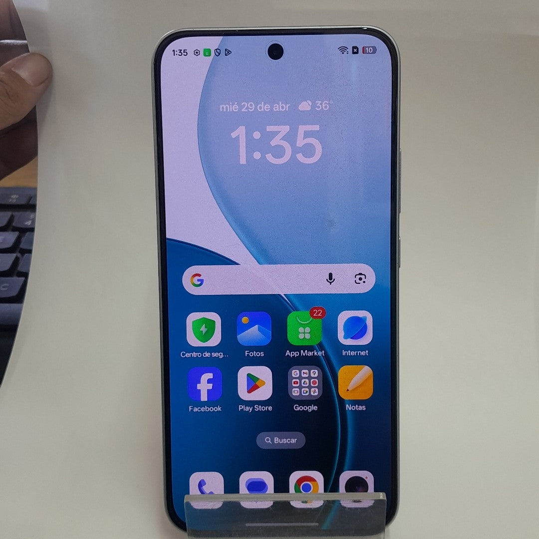 CELULAR OPPO  RENO 13F 5G CPH2699 (2025) 256 GB 12 GB RAM (SEMINUEVO)