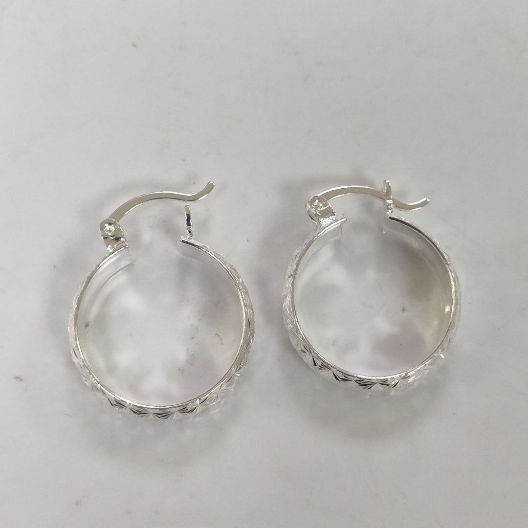 PAR ARRACADAS FACETADAS PLATA .925 3.4 GR (NUEVO)