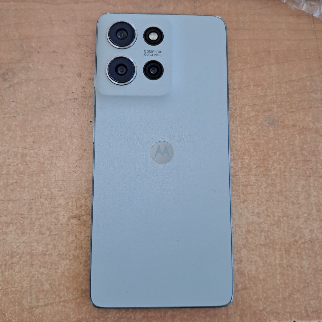 CELULAR MOTOROLA MOTO G75 5G XT2437-2 (2024) 256 GB 8 GB RAM (SEMINUEVO)