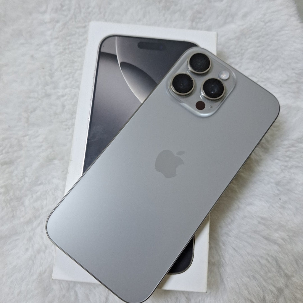 CELULAR APPLE IPHONE 16 PRO MAX A3295 (2024) 256 GB 8 GB RAM (SEMINUEVO)