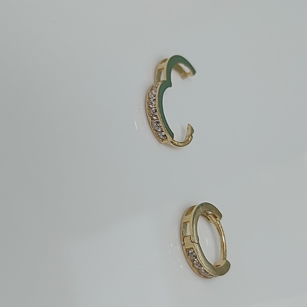 ARETES ARRACADAS C/CIRCONIAS ORO 10K 0.9 GR (NUEVO)