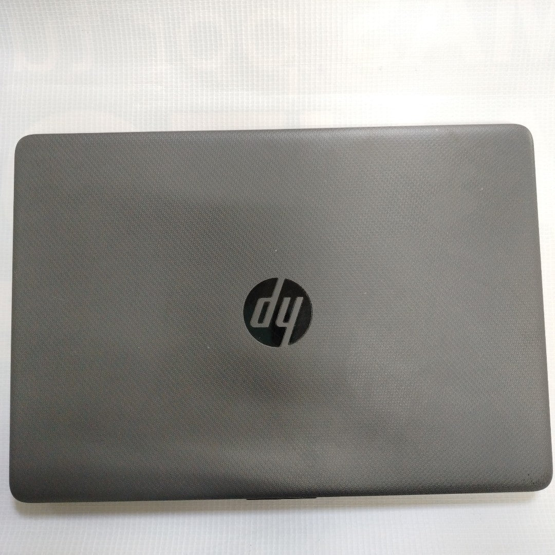 LAPTOP HP 245 G9 (2024) 256 GB SSD 8 GB RAM (SEMINUEVO)