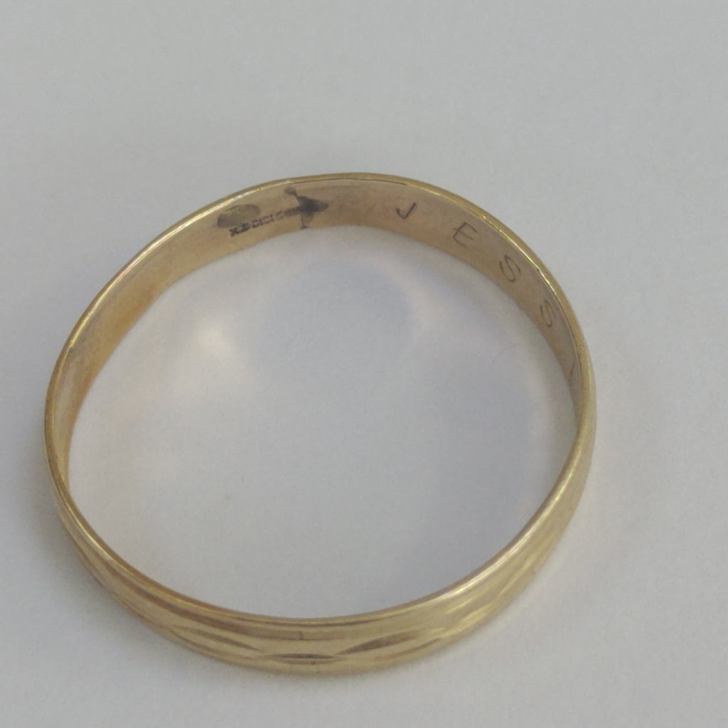 ANILLO ORO 10 K 1.7 GRMS (SEMINUEVO)