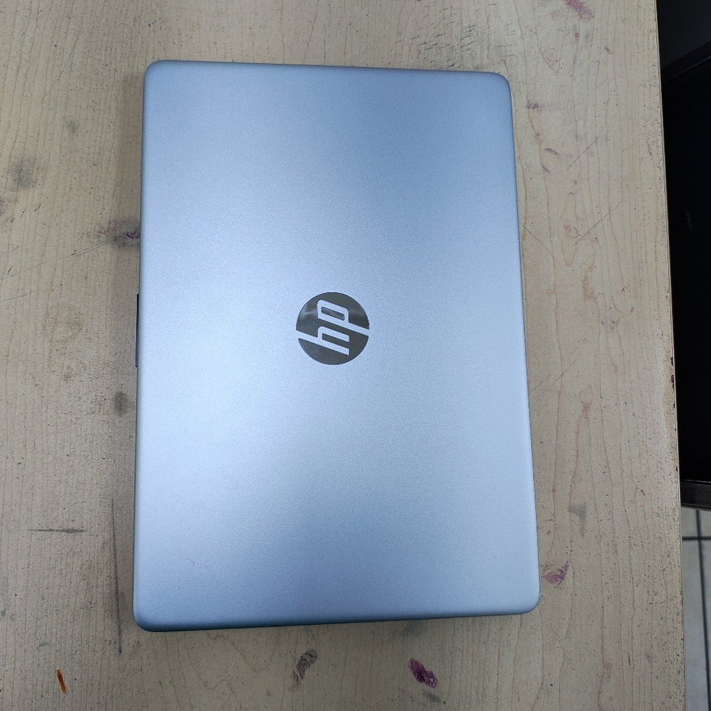 LAPTOP HP 14-DQ3503LA (2025) 256 GB SSD 8 GB RAM (SEMINUEVO)