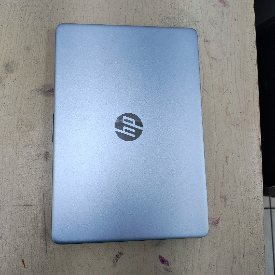 LAPTOP HP 14-DQ3503LA (2025) 256 GB SSD 8 GB RAM (SEMINUEVO)