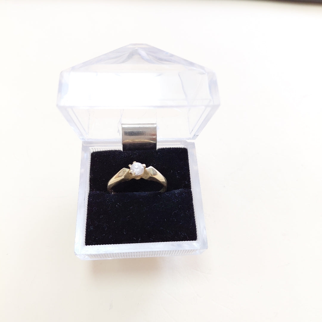 SOLITARIO ORO 14 K 2.3 GRMS (SEMINUEVO)