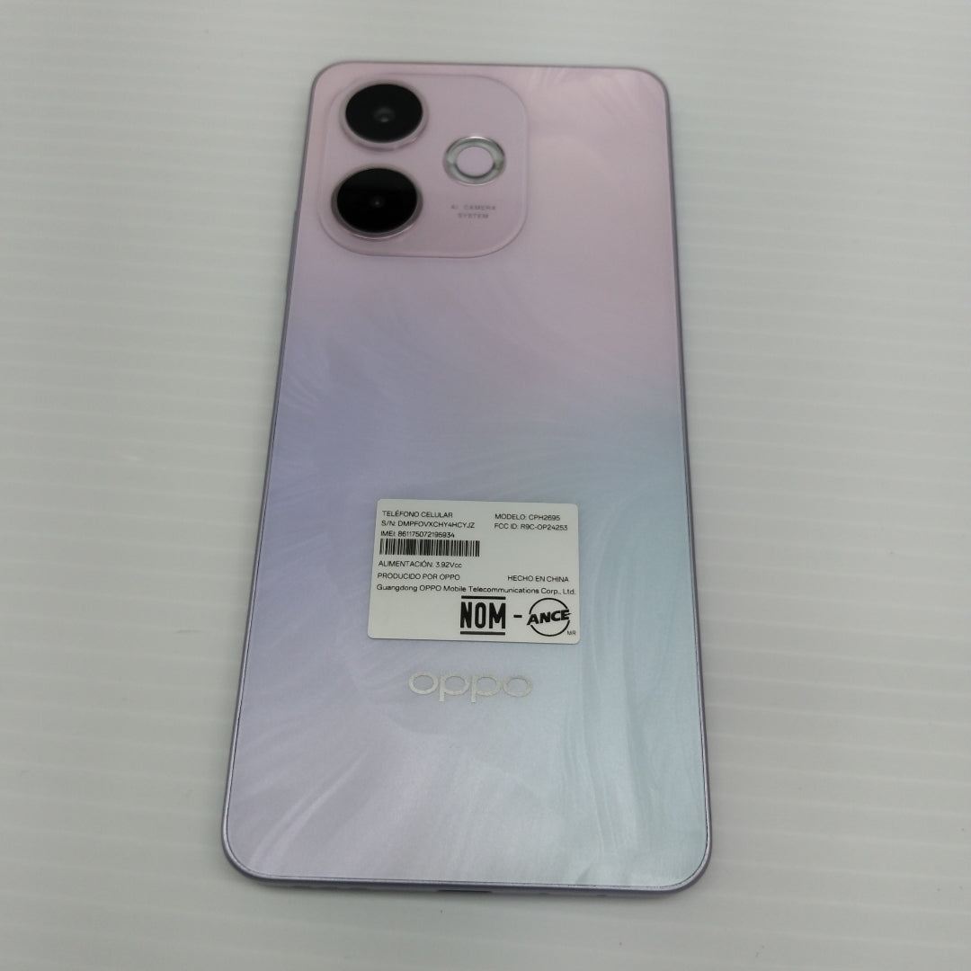 CELULAR OPPO  A5 PRO 5G CPH2695 (2025) 256 GB 8 GB RAM (SEMINUEVO)