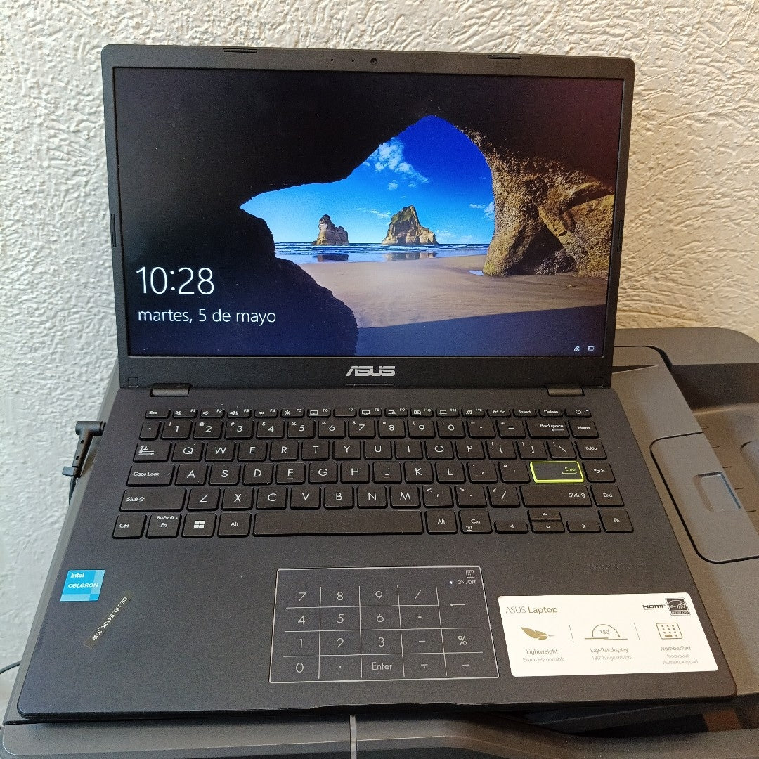 LAPTOP ASUS E410KA-CL464 (2024) 64 GB SSD 4 GB RAM (SEMINUEVO)