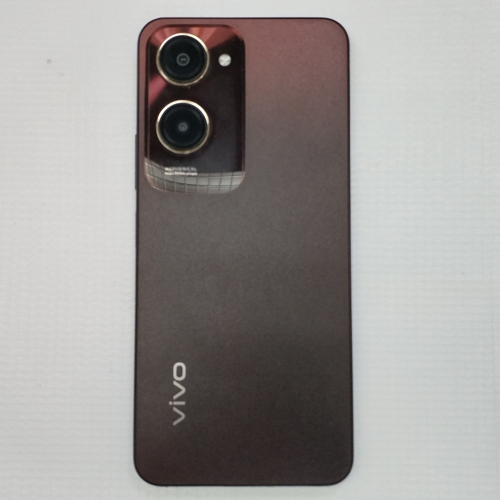 CELULAR VIVO Y18 V2333 128 GB 6 GB (SEMINUEVO)