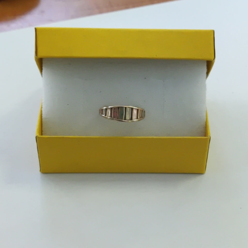 ANILLITO ORO 10 K 2.6 GRMS (SEMINUEVO)