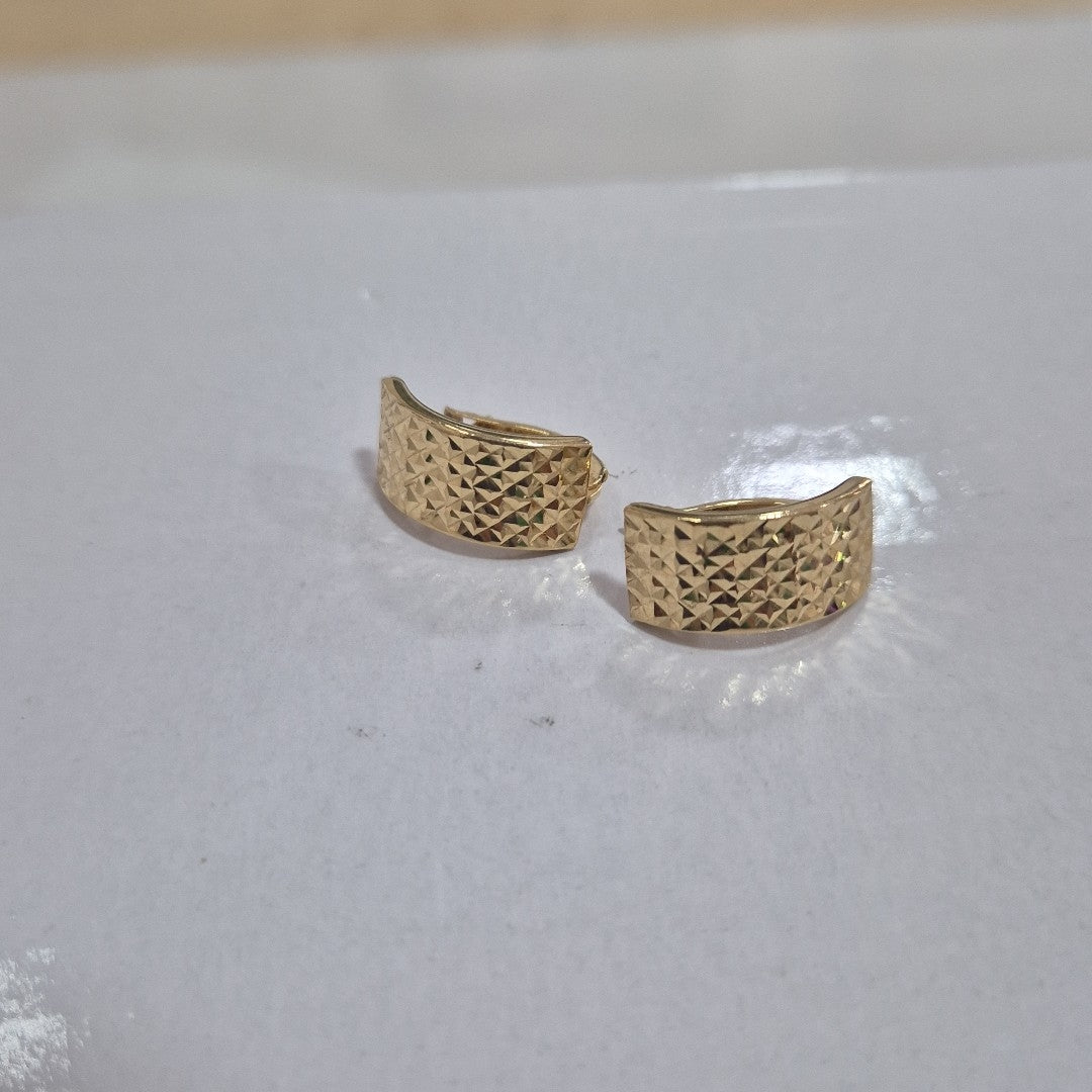 ARETES PAR ORO 18 K 2,00 GRMS (SEMINUEVO)