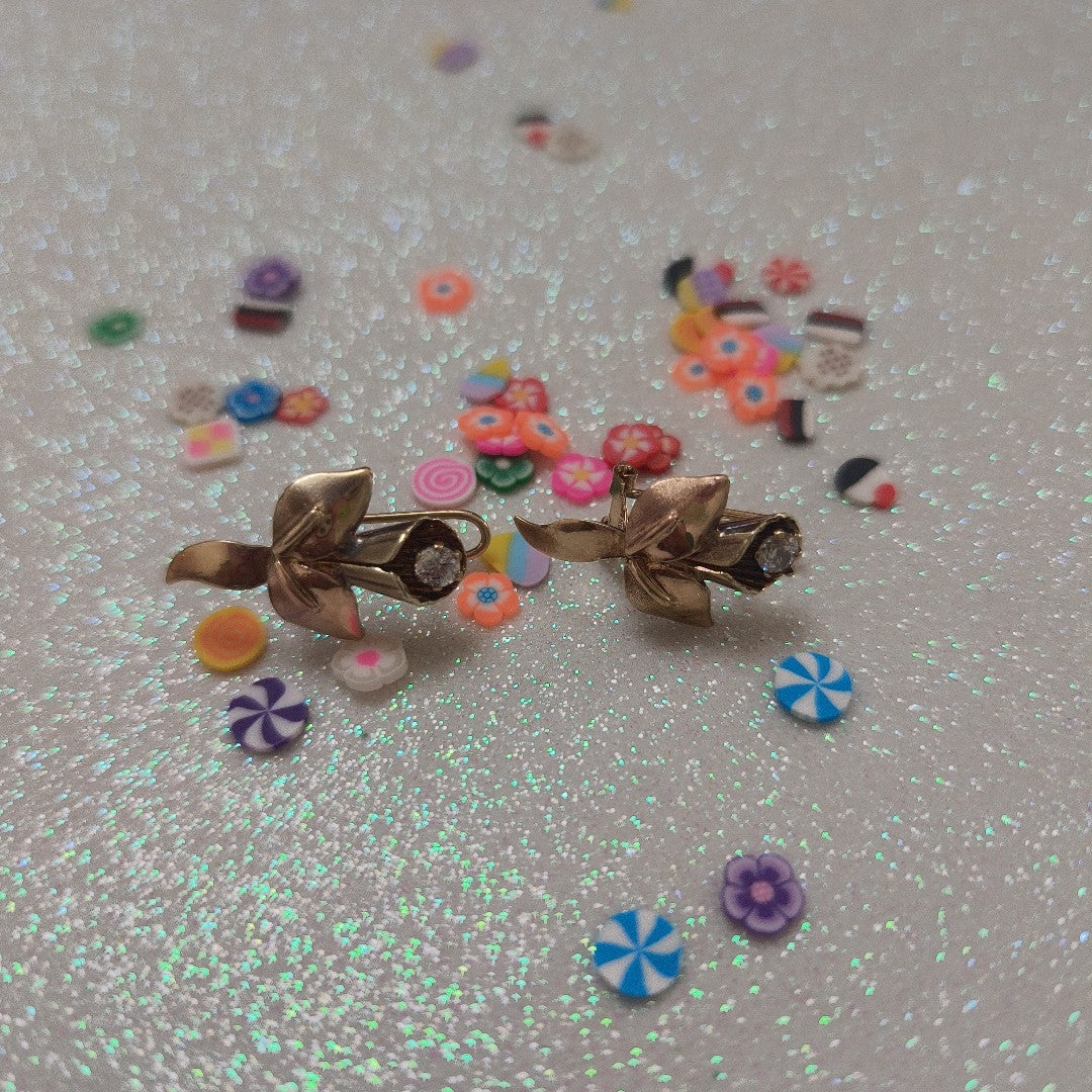 ARETES PAR ORO 8 K 3.3 GRMS (SEMINUEVO)