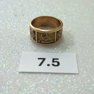ANILLO DE GRADUACIÓN ORO 8 K 7,90 GRMS (SEMINUEVO)