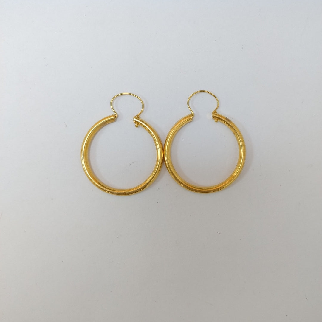ARRACADAS PAR ORO 18 K 4.6 GRMS (SEMINUEVO)