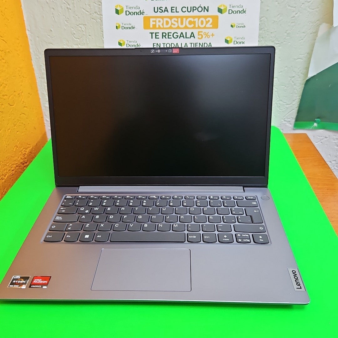 LAPTOP LENOVO V14 G4 AMN (2024) 512 GB SSD 16 GB RAM (SEMINUEVO)
