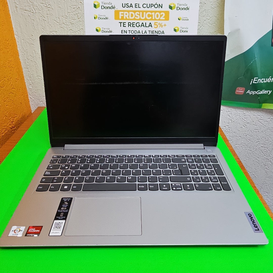 LAPTOP LENOVO IDEAPAD 1 15AMN7 (2024) 256 GB SSD 8 GB RAM (SEMINUEVO)