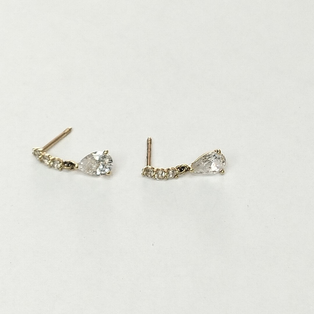 ARETES PAR ORO 14 K 0.9 GRMS (SEMINUEVO)