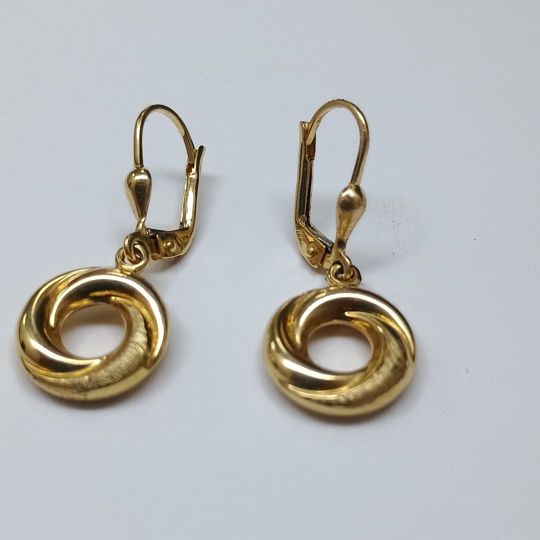 BROQUELES ORO 14K 2.6 (NUEVO)
