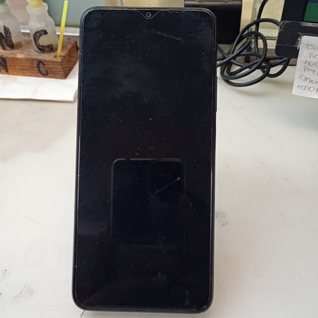 CELULAR OPPO A38 CPH2579 (2023) 128 GB 4 GB RAM (SEMINUEVO)