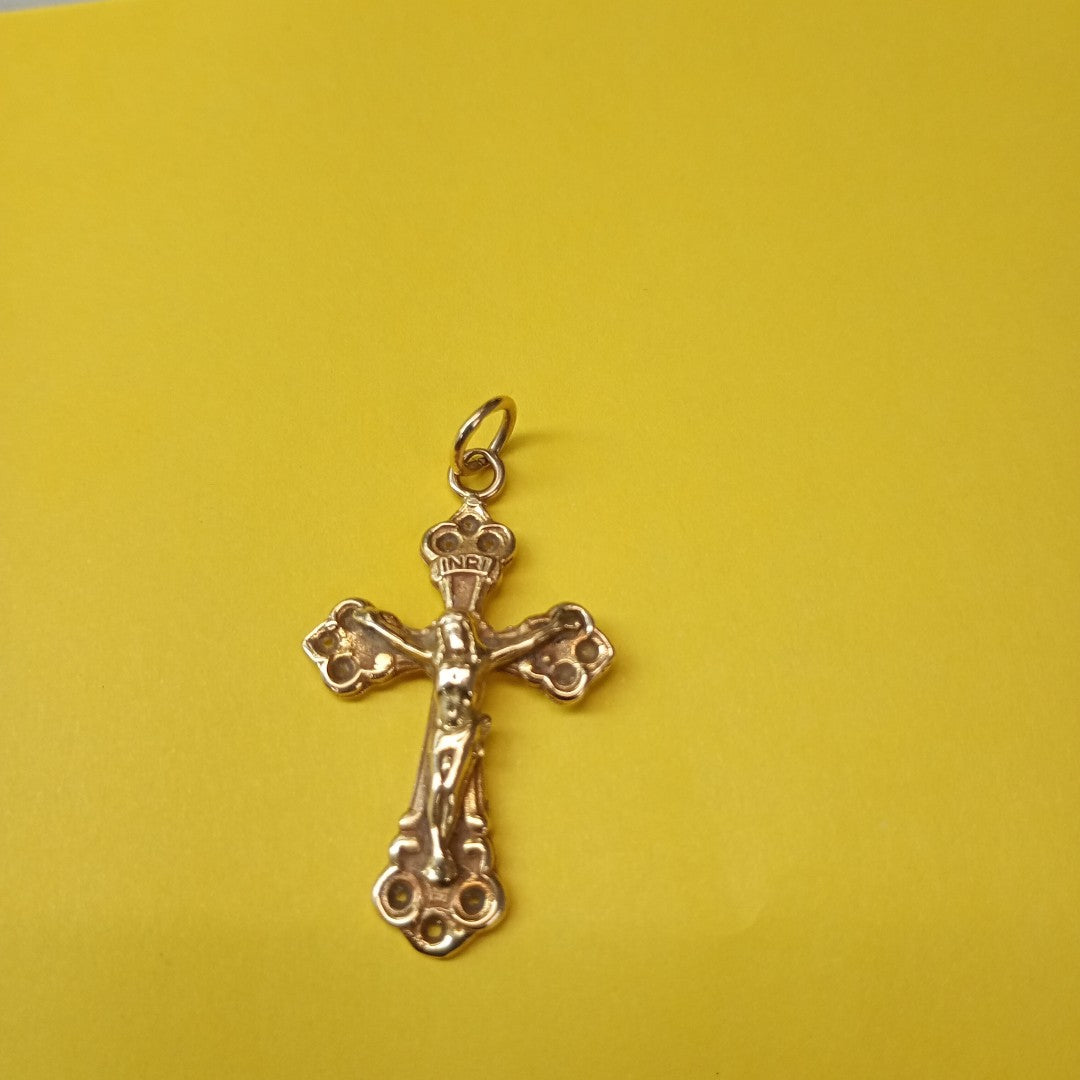 CRISTO, DIJE ORO 18 K 3.2 GRMS (SEMINUEVO)