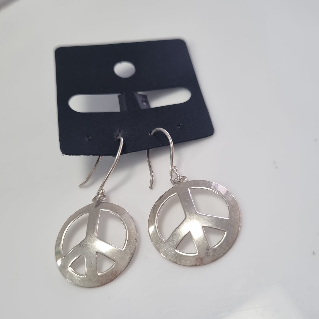 ARETES PAR PLATA 2,60 GRMS (SEMINUEVO)