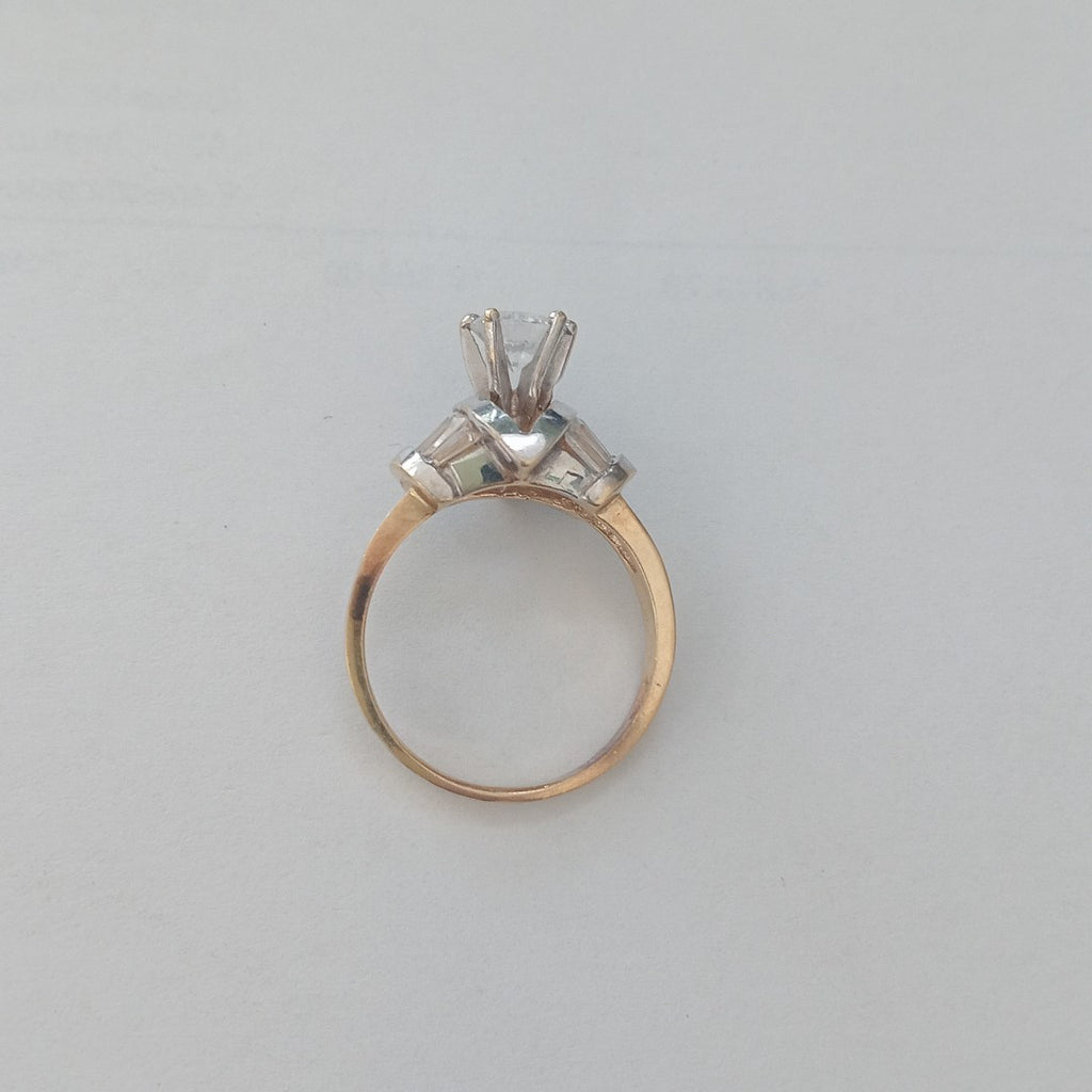 ANILLO ORO 10 K 4.8 GRMS (SEMINUEVO)