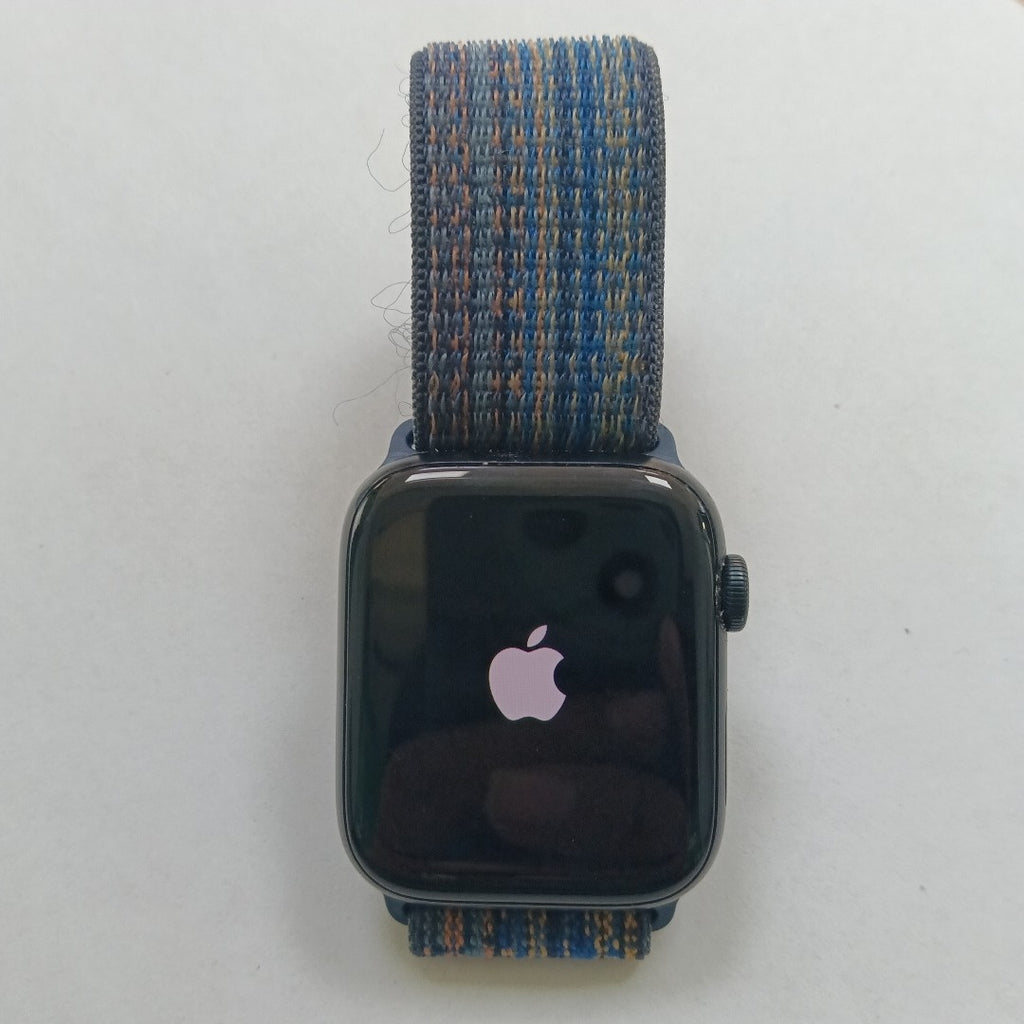 SMARTWATCH APPLE SE 2 ALUMINIO A2723 44 MM GPS (SEMINUEVO)
