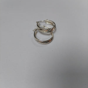 PAR ARRACADAS FACETADAS PLATA .925 2.3 GR (NUEVO)