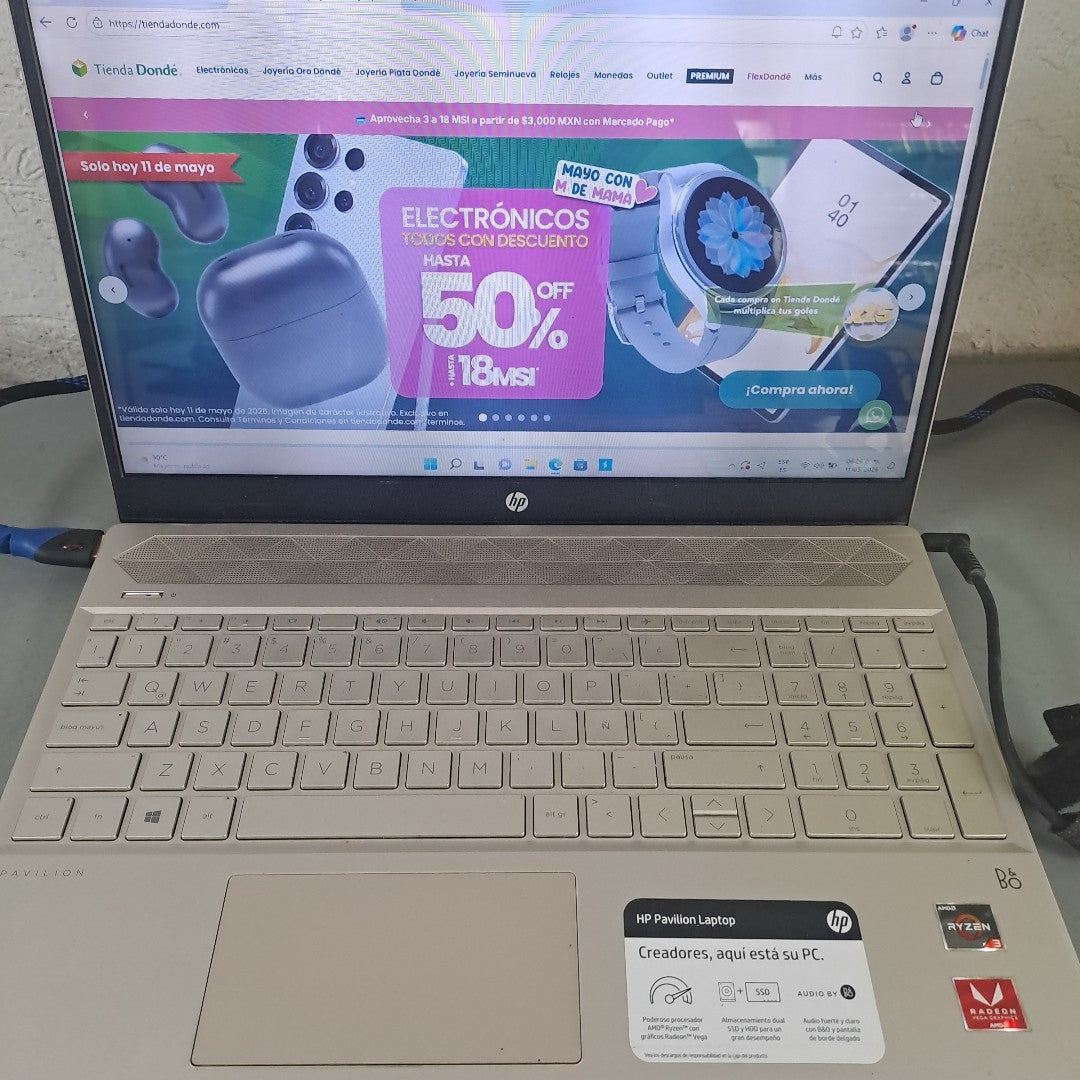 LAPTOP HP PAVILION 15-CW1012LA (2023) 1 TB + 128 GB SSD 12 GB RAM (SEMINUEVO)