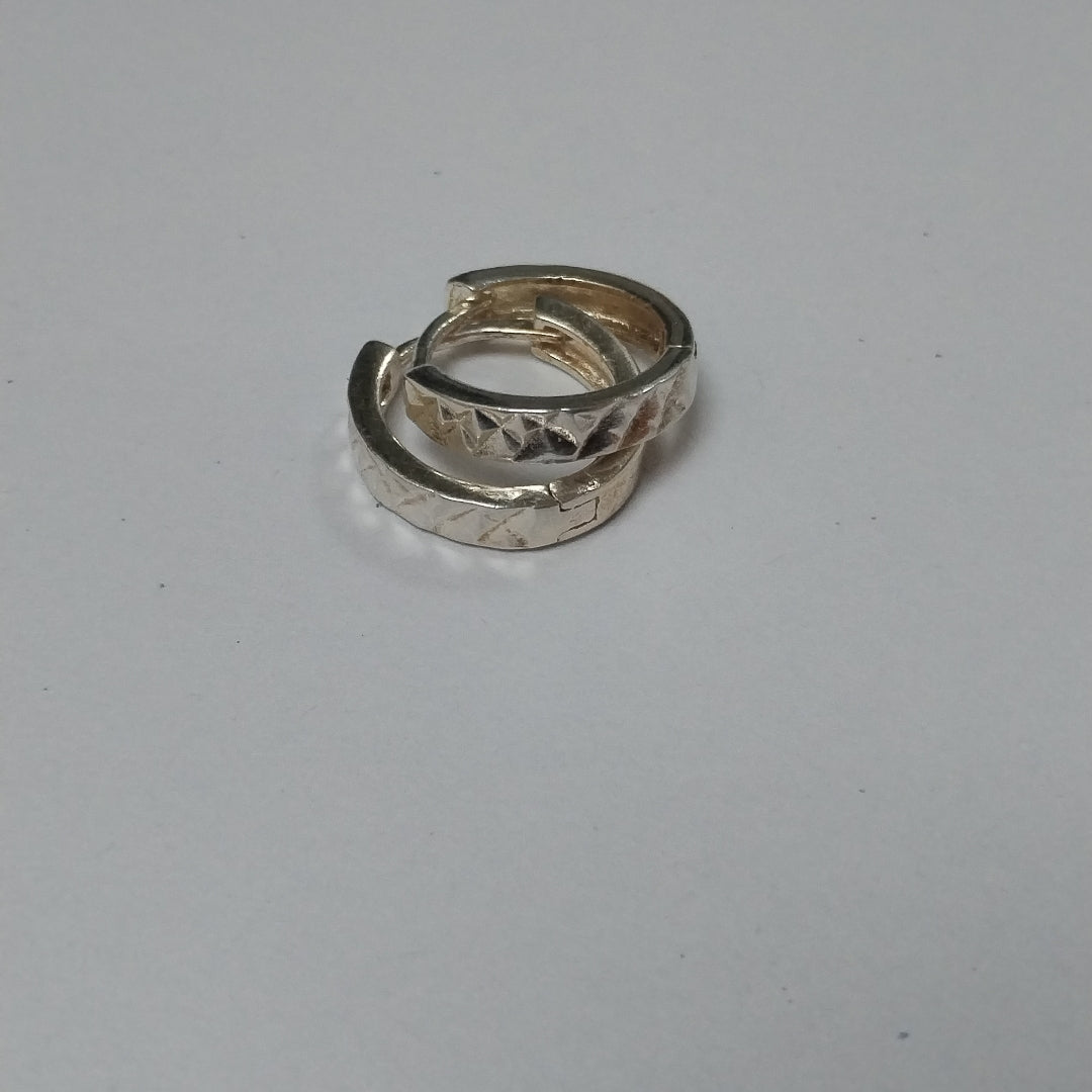 ARRACADAS LABRADAS PLATA .925 3.3 GR (NUEVO)