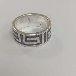 ANILLITO PLATA 8.9 GRMS (SEMINUEVO)