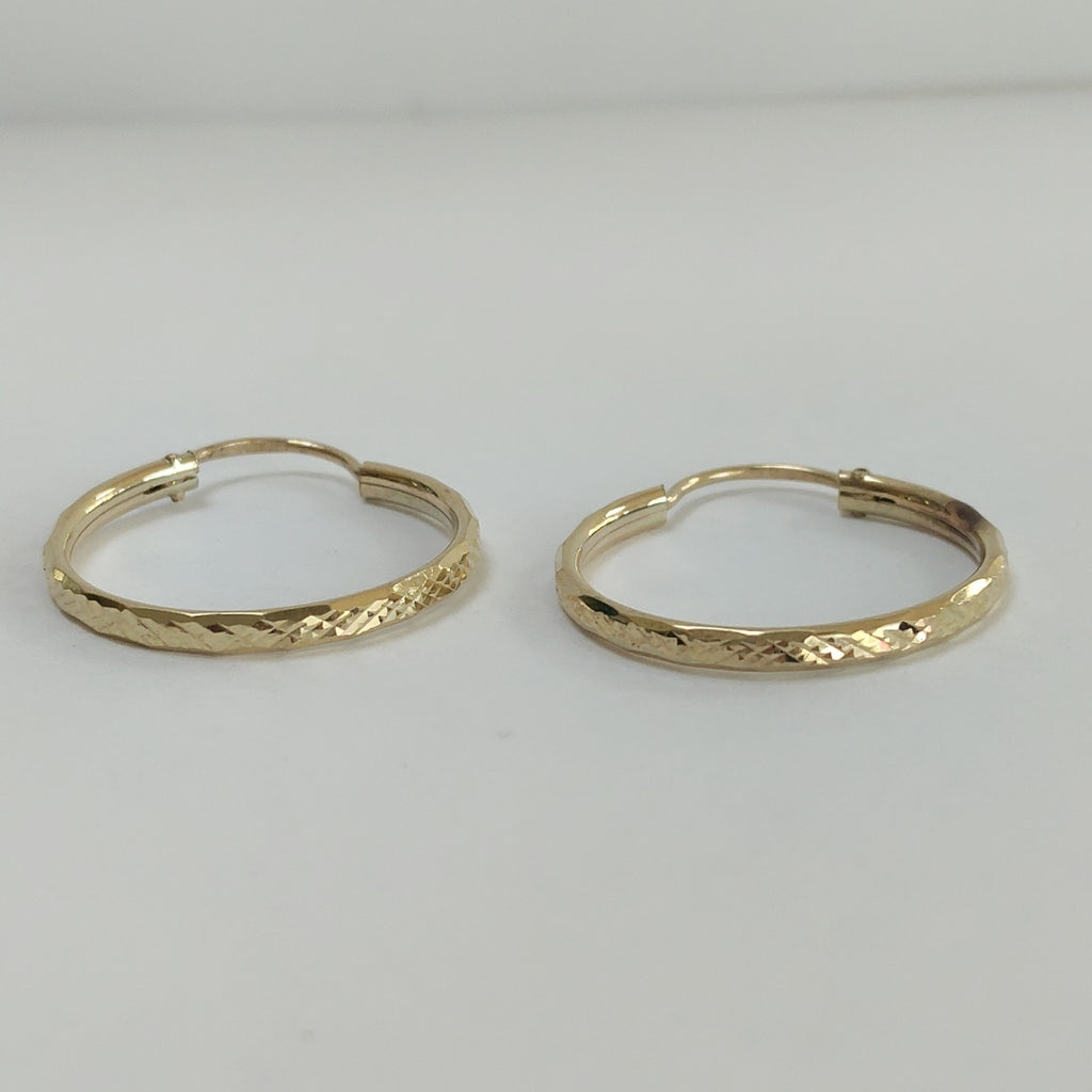 ARRACADAS PAR ORO 8 K 1.4 GRMS (SEMINUEVO)