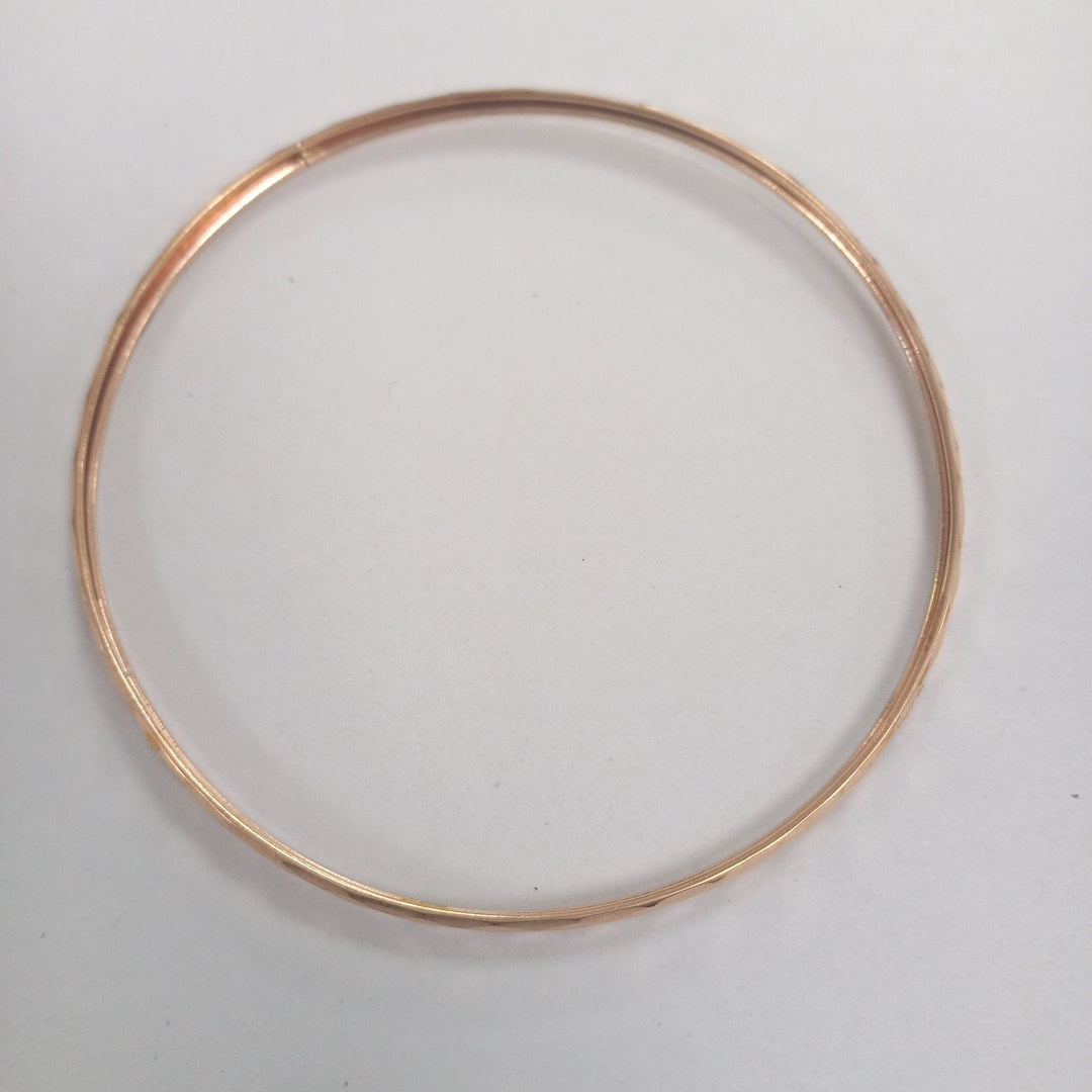 PULSERA RIGIDA ORO 10 K 3.7 GRMS (SEMINUEVO)