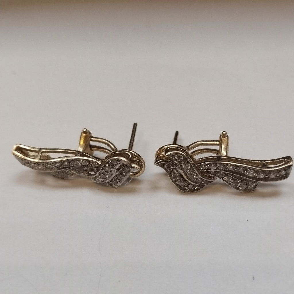 ARETES PAR ORO 14 K 5.8 GRMS (SEMINUEVO)