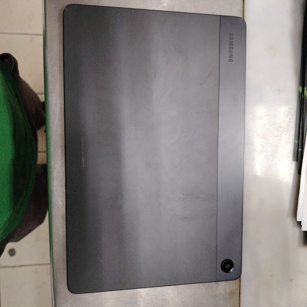 TABLETA SAMSUNG GALAXY TAB A9+ SM-X210 (2023) 128 GB 8 GB RAM (SEMINUEVO)