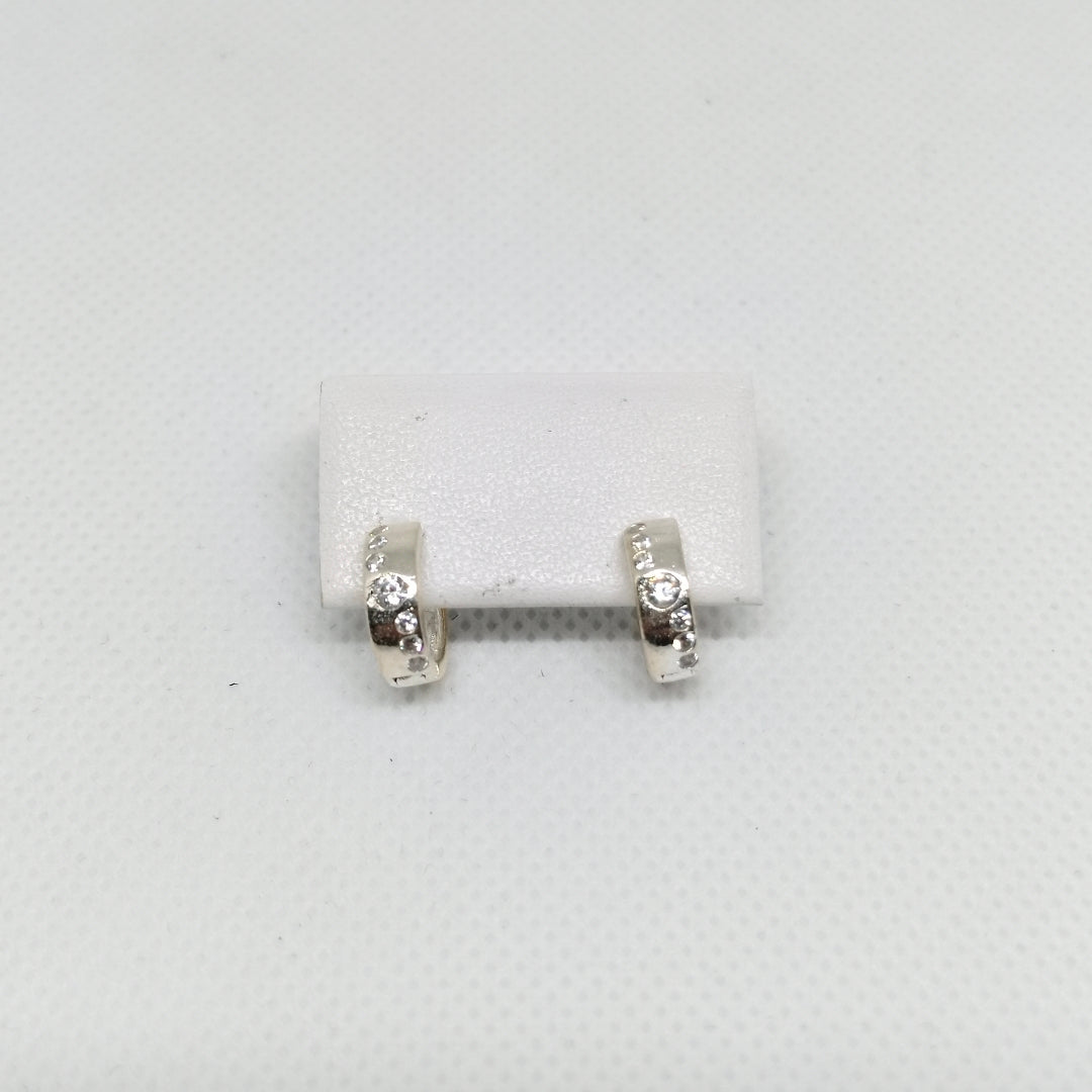 ARRACADAS C/CIRCONIAS PLATA .925 2.1 GR (NUEVO)