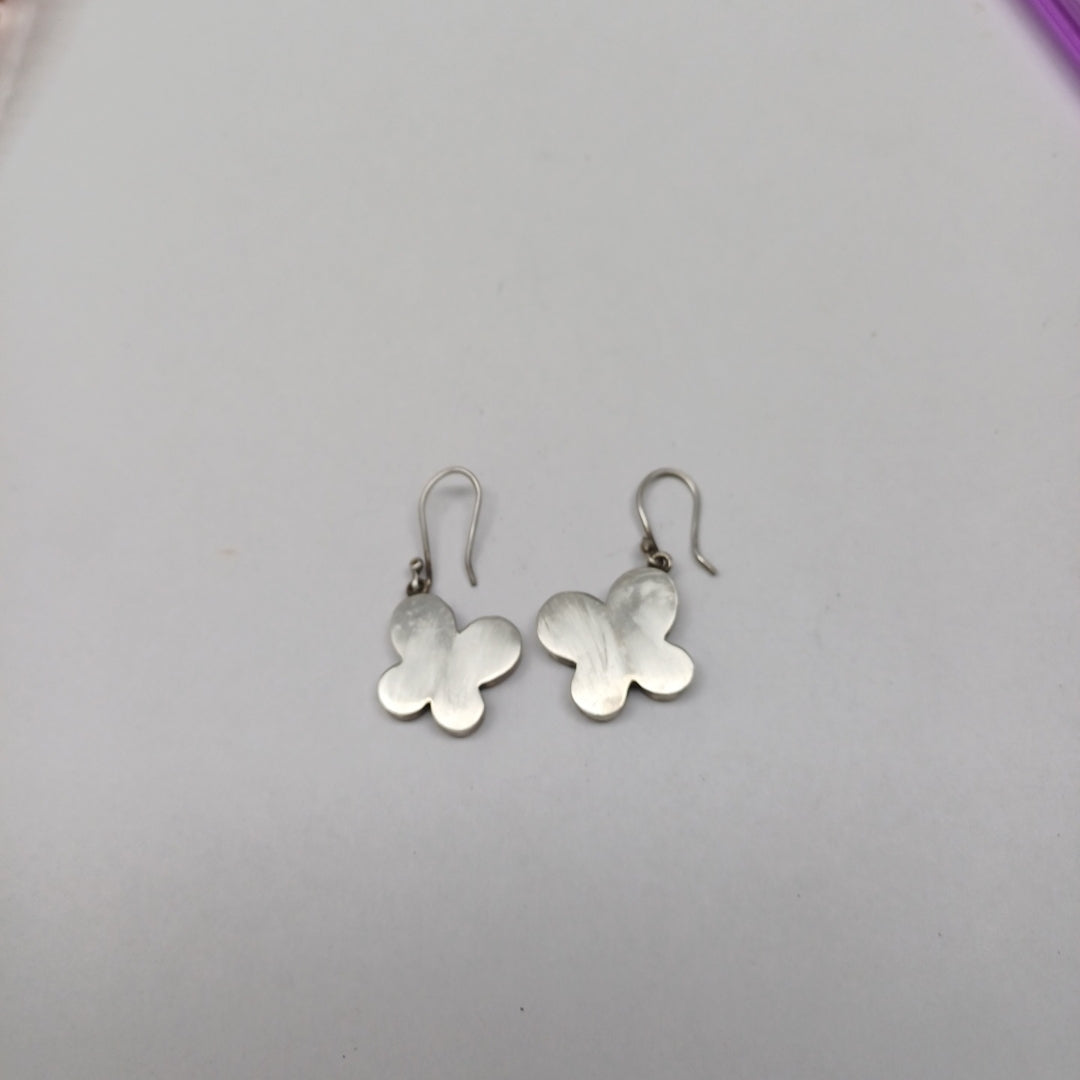 ARETES PAR PLATA 6.1 GRMS (SEMINUEVO)