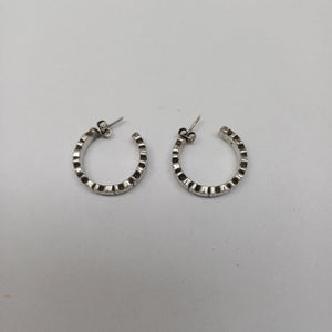 ARRACADAS PAR PLATA 6 GRMS (SEMINUEVO)