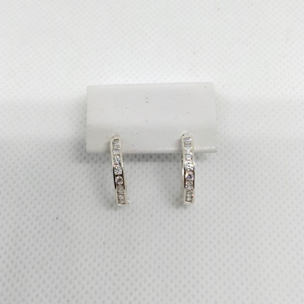 ARRACADAS C/CIRCONIAS PLATA .925 2.1 GR (NUEVO)
