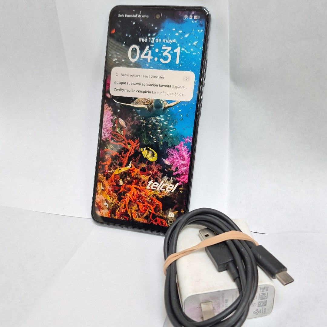 CELULAR OPPO A80 5G CPH2639 (2024) 256 GB 8 GB RAM (SEMINUEVO)