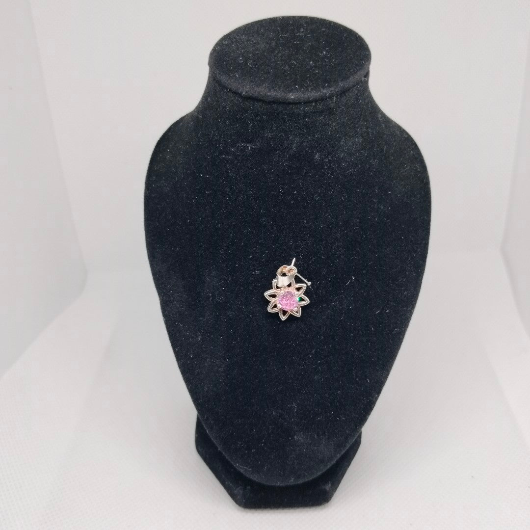 DIJE FLOR CON PIEDRA ROSA PLATA .925 2.1 GR (NUEVO)