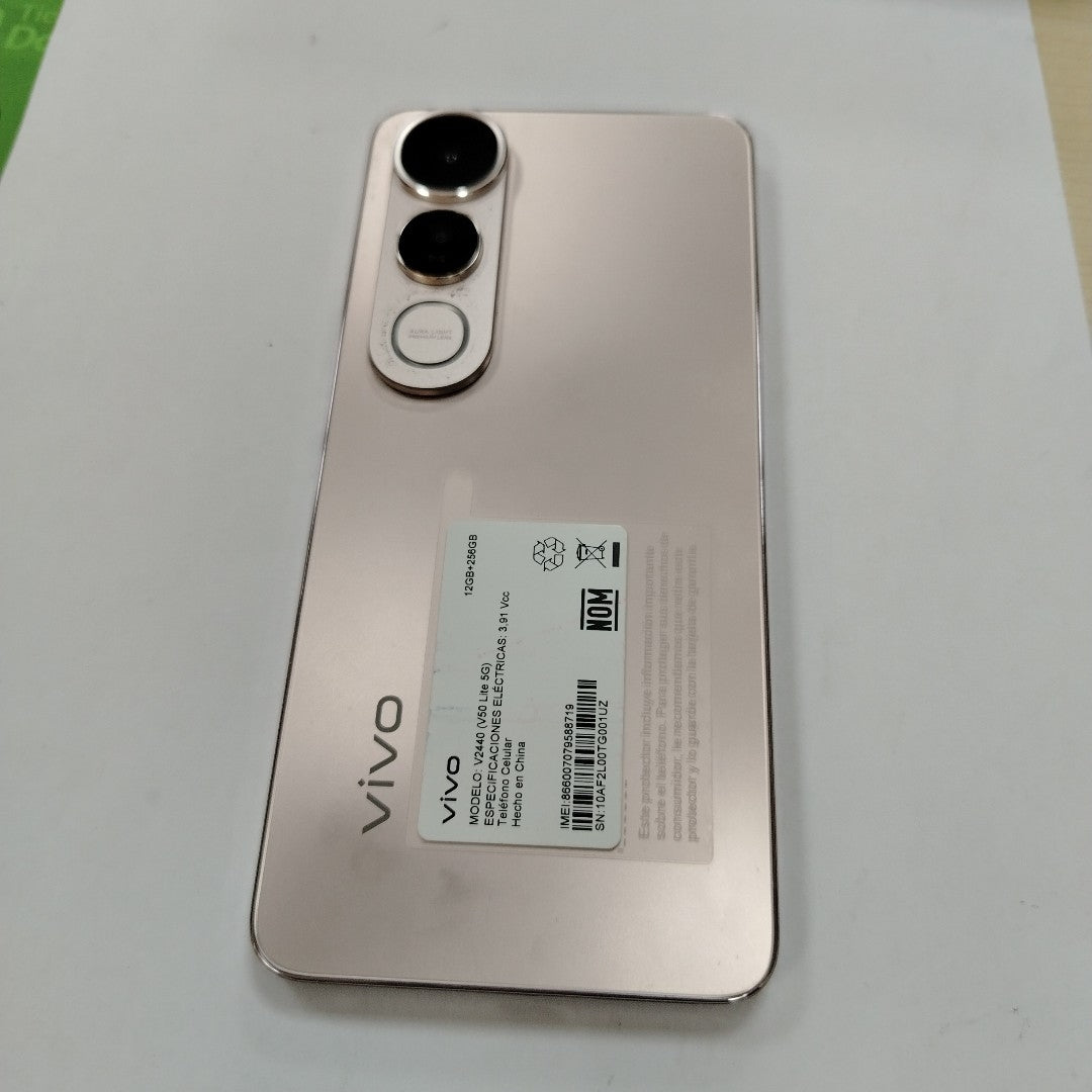 CELULAR VIVO V50 LITE 5G V2440 (2025) 256 GB 12 GB RAM (SEMINUEVO)