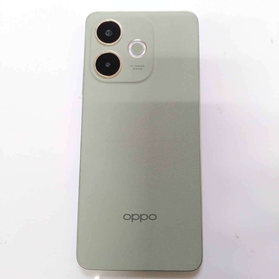 CELULAR OPPO A5 PRO CPH2711 (2025) 256 GB 8 GB RAM (SEMINUEVO)