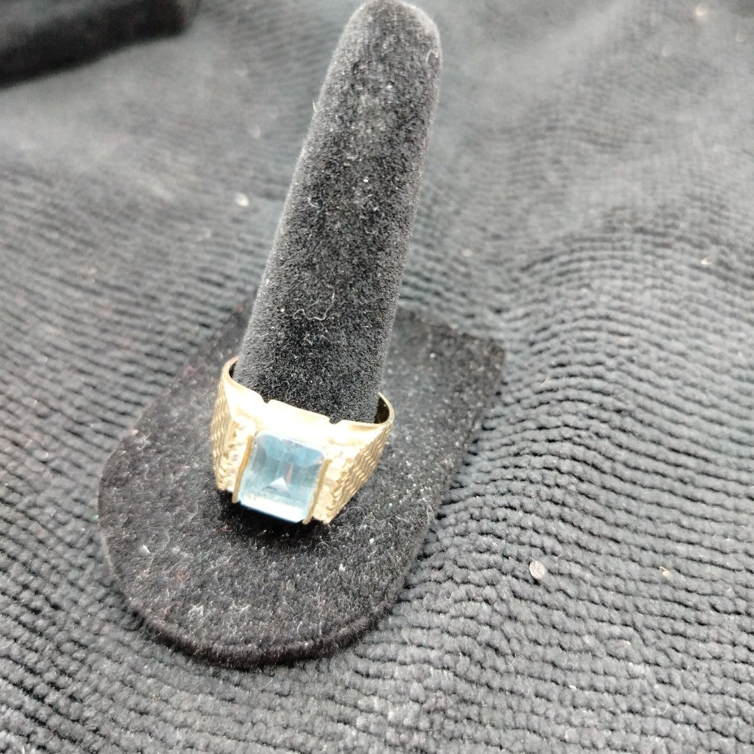 ANILLO ORO 10 K 5.5 GRMS (SEMINUEVO)