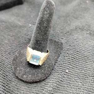 ANILLO ORO 10 K 5.5 GRMS (SEMINUEVO)