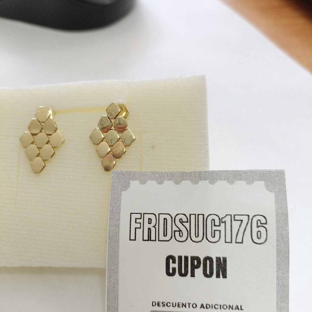 ARETES PAR ORO 14 K 2.6 GRMS (SEMINUEVO)