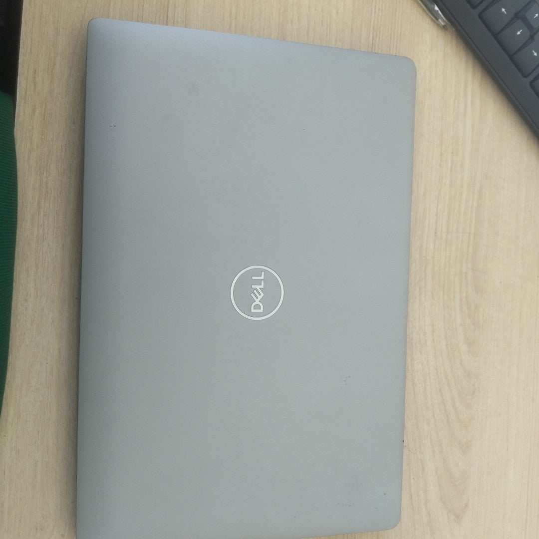 LAPTOP DELL LATITUDE 5430 (2023) 512 GB SSD 24 GB RAM (SEMINUEVO)