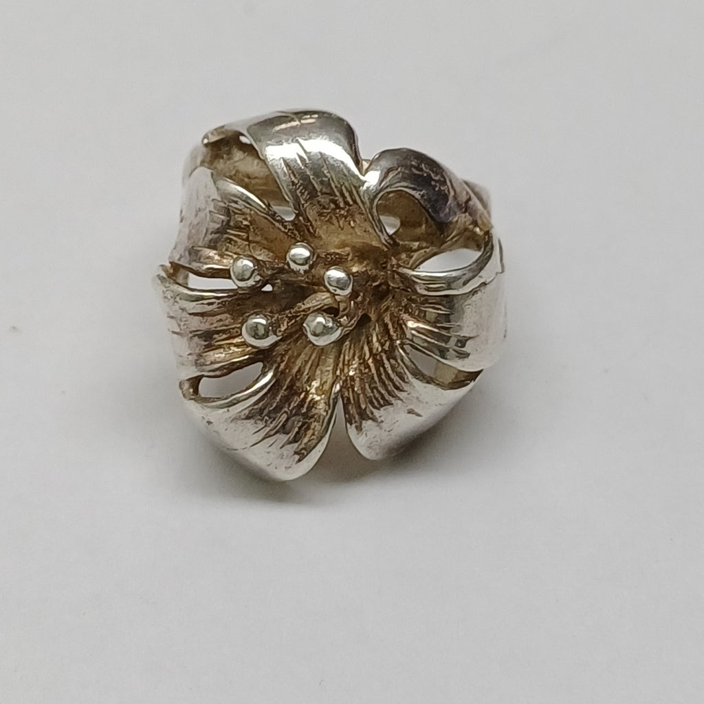 ANILLITO PLATA 8.6 GRMS (SEMINUEVO)