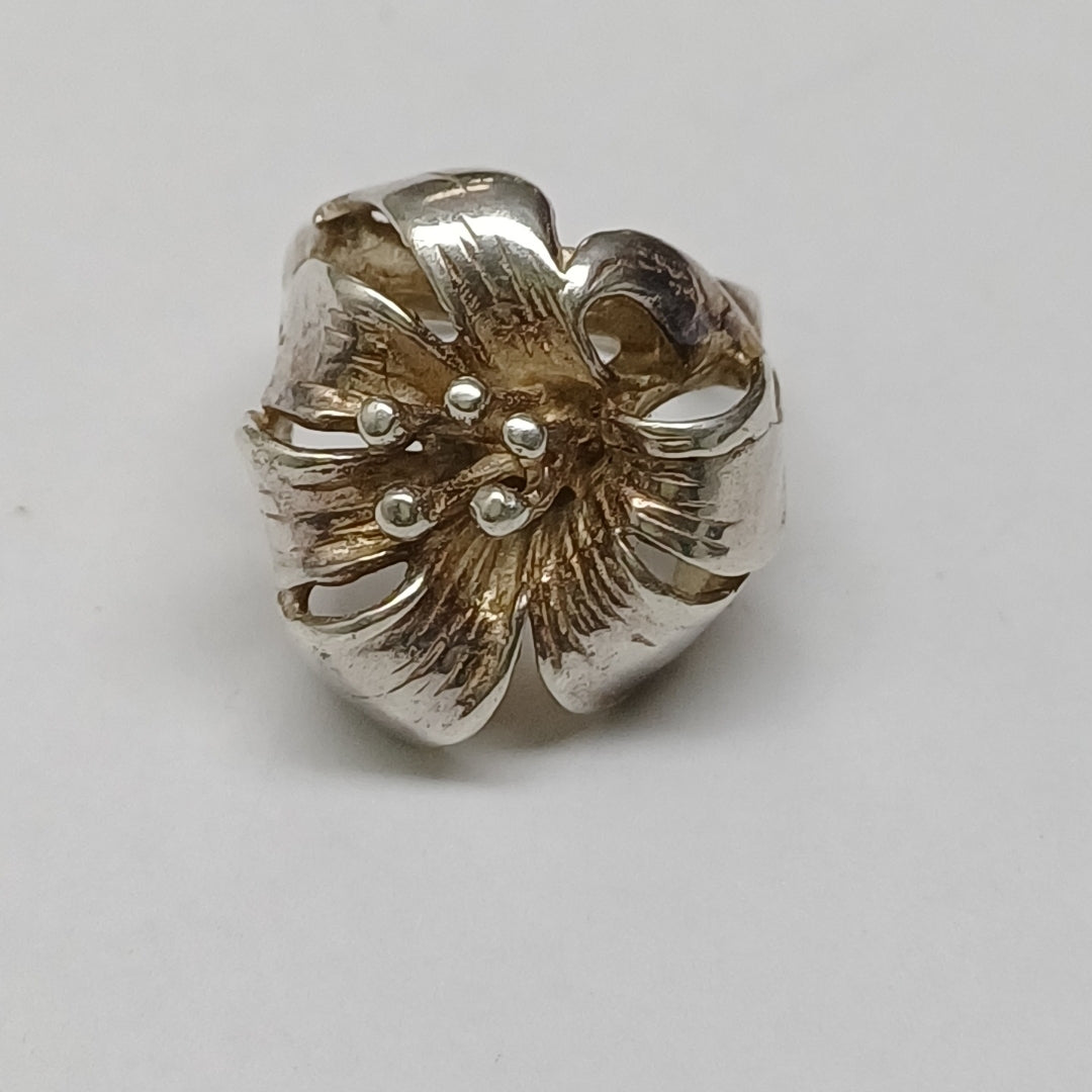 ANILLITO PLATA 8.6 GRMS (SEMINUEVO)